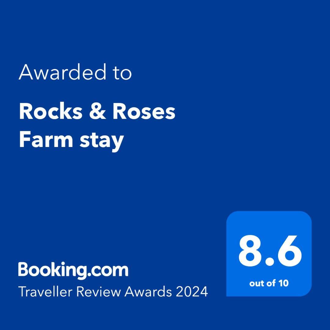 Rocks & Roses Farm Stay Lochiel Exterior foto